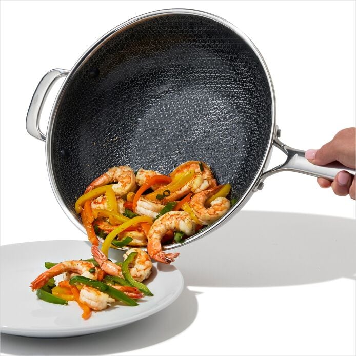 Trident Hybrid Non-Stick Stainless Steel 5 Qt Wok with Lid - US 6070