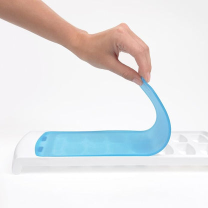 No-Spill Ice Cube Tray - US 6760