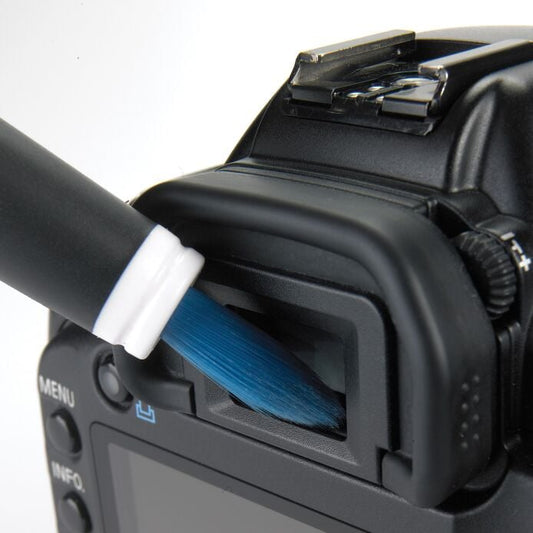 Electronics Cleaning Brush - US 7675