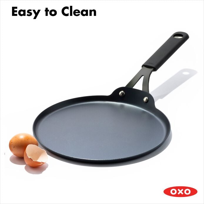 Obsidian Carbon Steel 10-Inch Crêpe Pan with Silicone Sleeve - US 6807