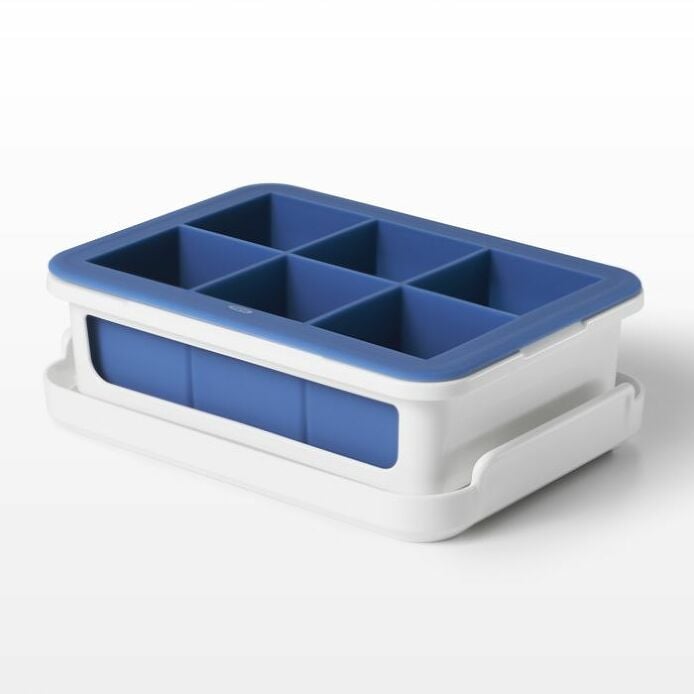 Covered Silicone Ice Cube Tray-Large Cube - US 3777