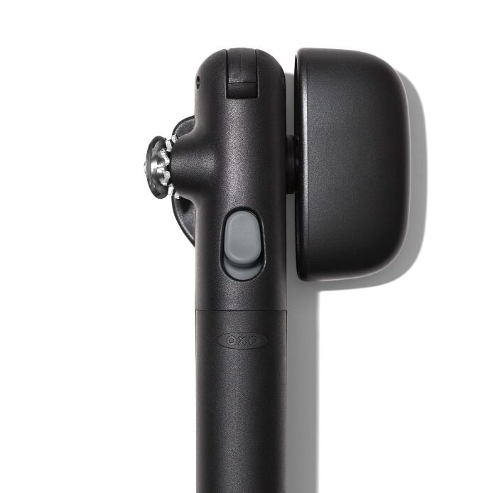 Locking Can Opener - US 5803