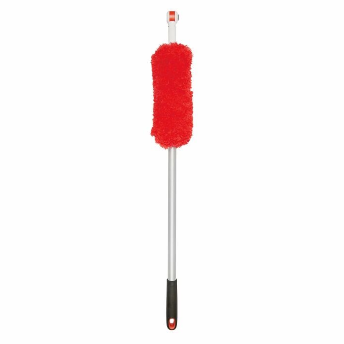 Long Reach Dusting System - US 9657