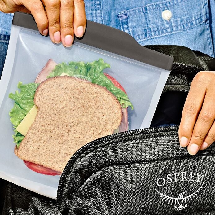 Outdoor Silicone Reusable Sandwich Bag (28 oz) - US 1994
